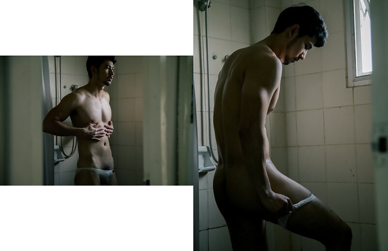Next Image >>