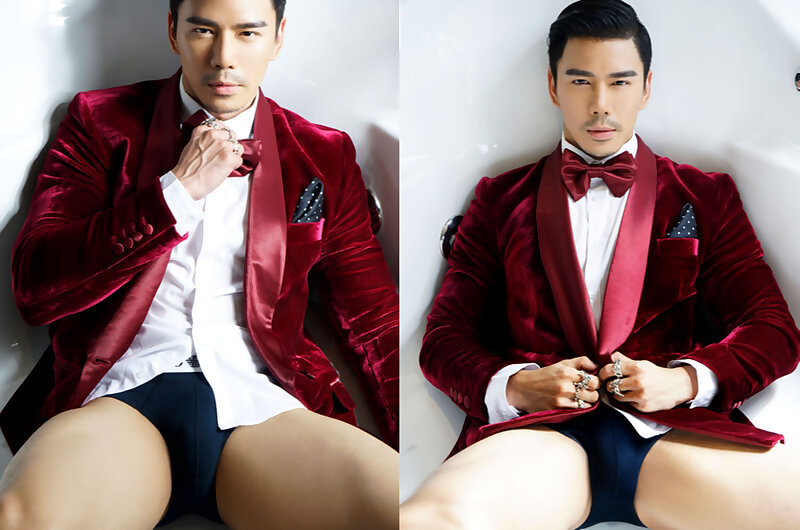Next Image >>