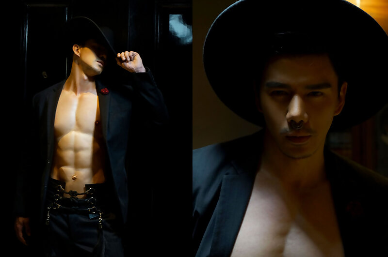 Next Image >>