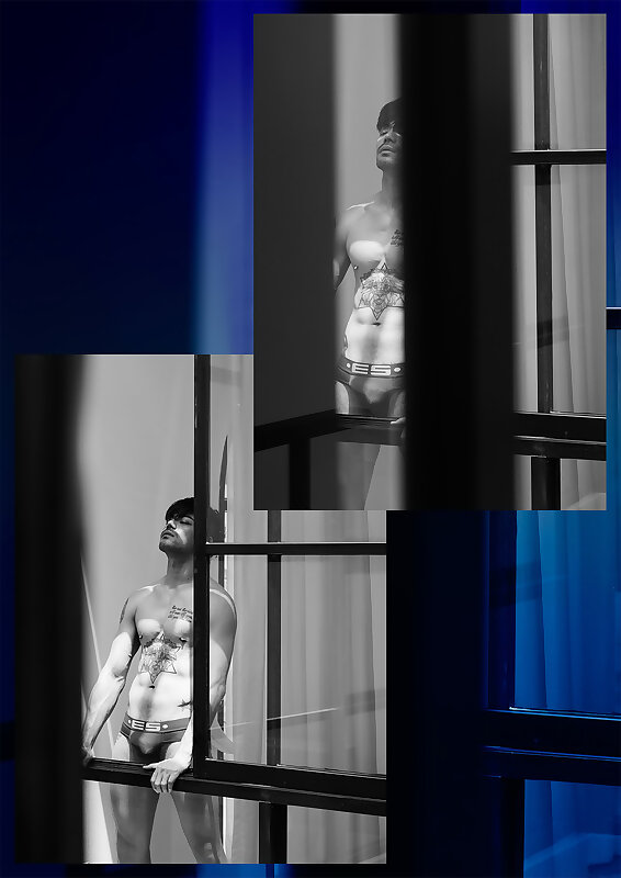 Next Image >>