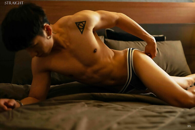 Next Image >>