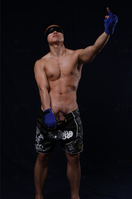 Next Image >>