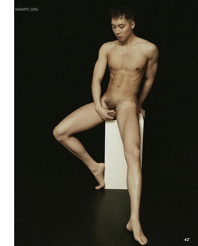 Next Image >>