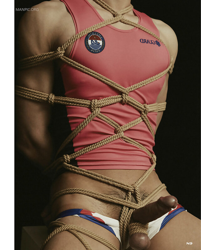 Next Image >>