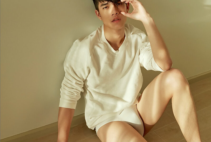 Next Image >>