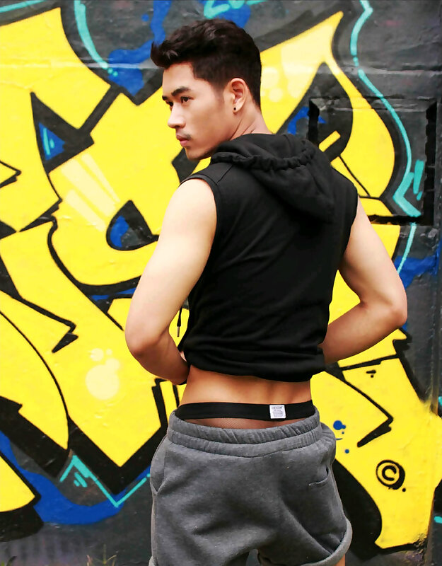 Next Image >>
