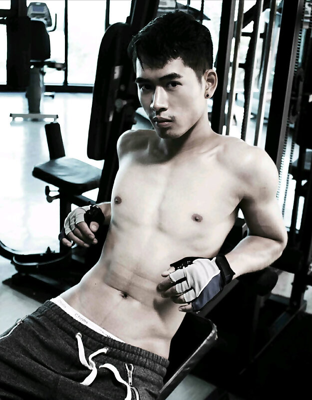 Next Image >>