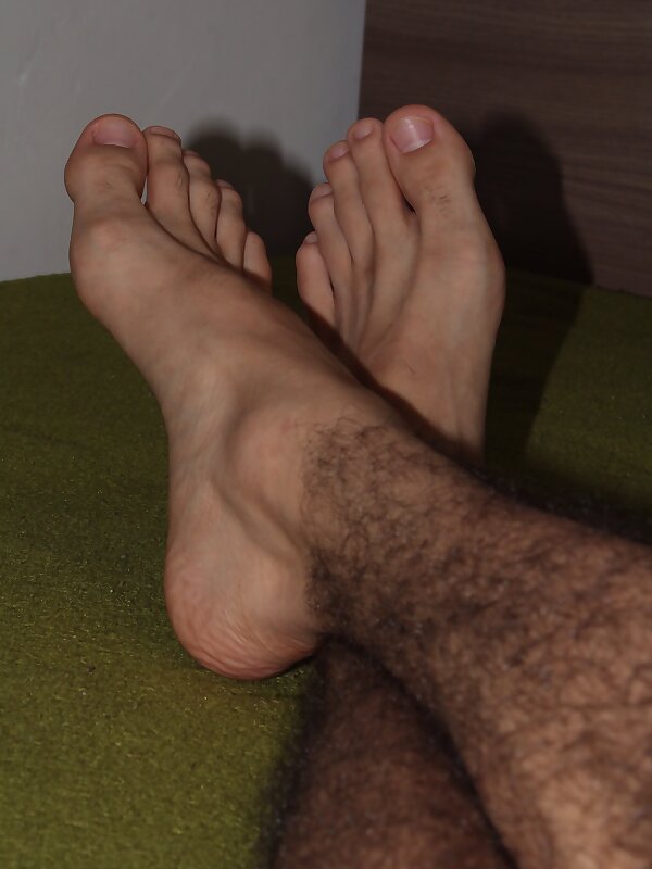 Next Image >>