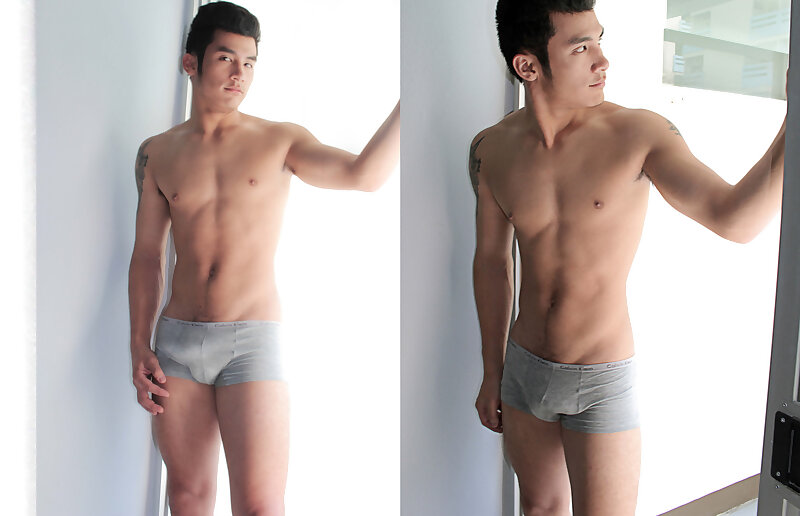 Next Image >>