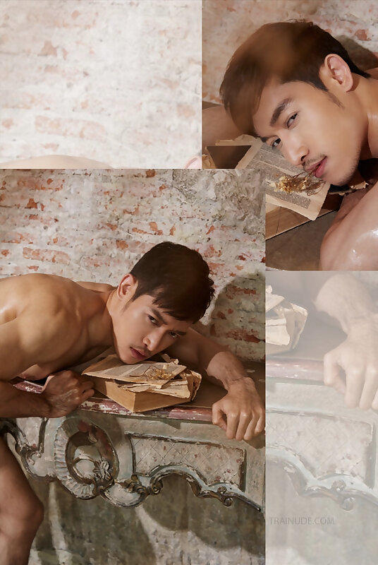 Next Image >>