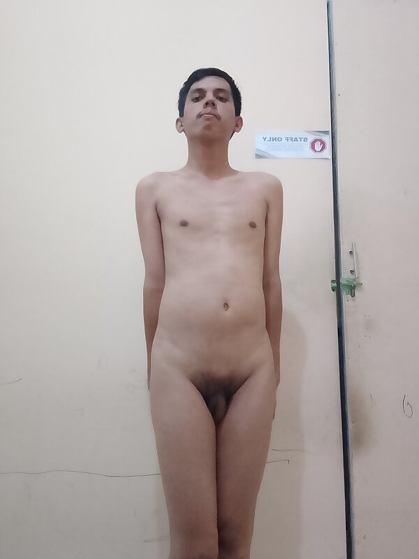 Next Image >>