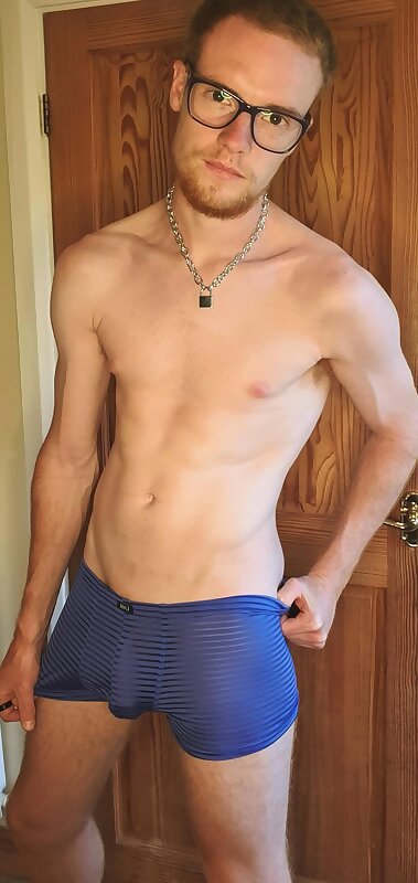 Next Image >>