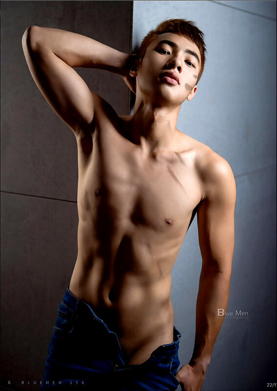 Next Image >>
