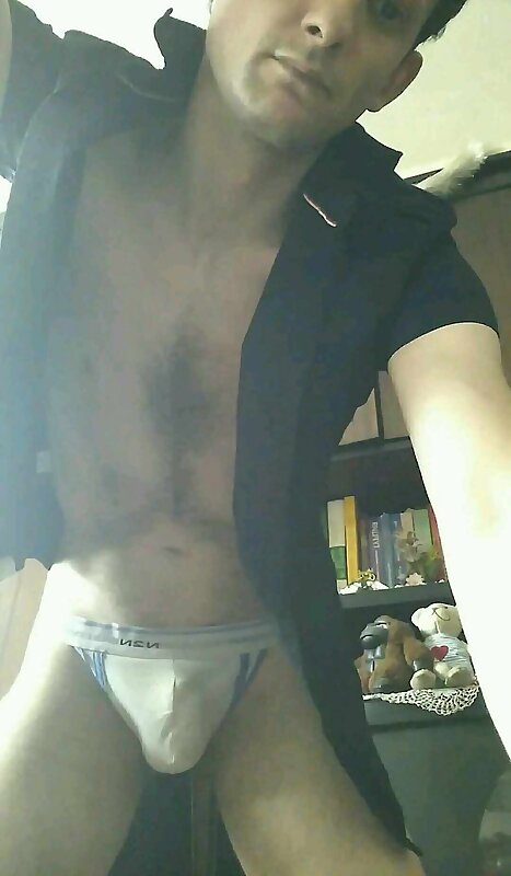 Next Image >>