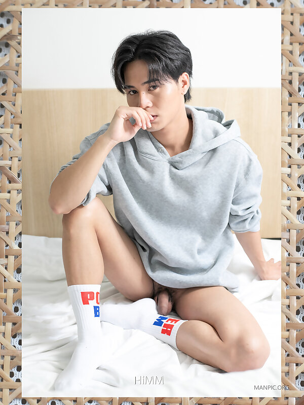 Next Image >>