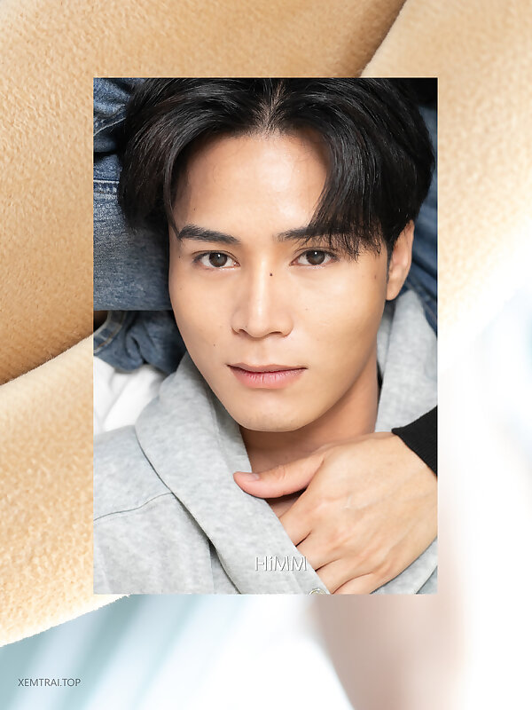 Next Image >>