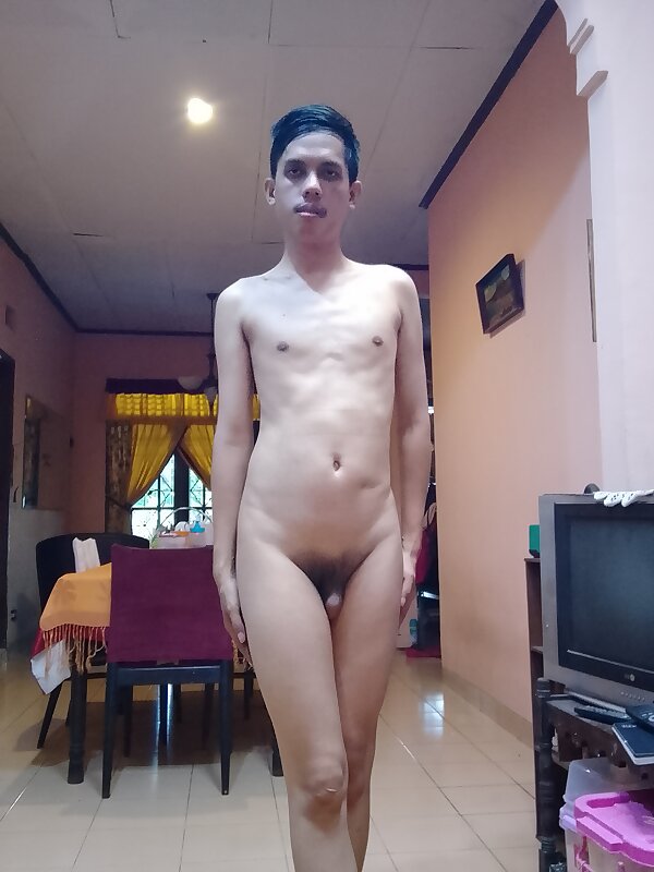 Next Image >>