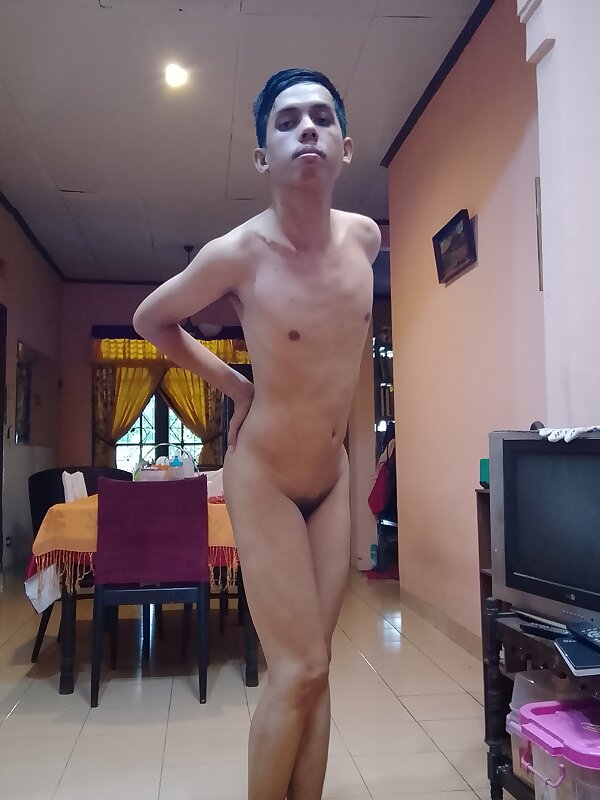 Next Image >>