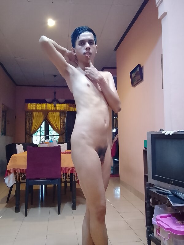 Next Image >>