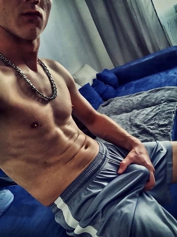 Next Image >>