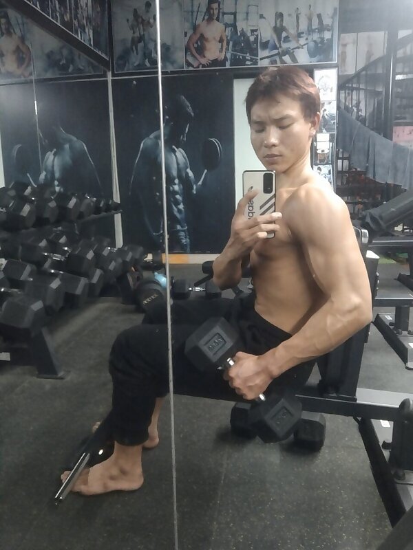 Next Image >>