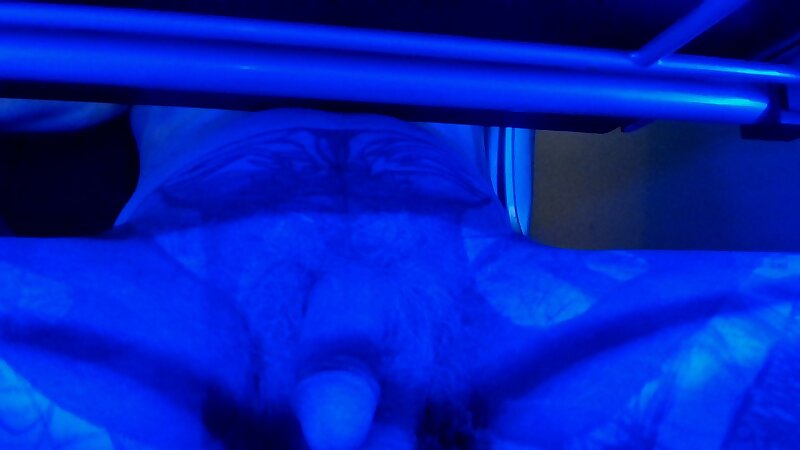 Next Image >>
