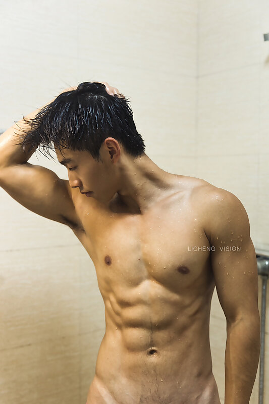 Next Image >>