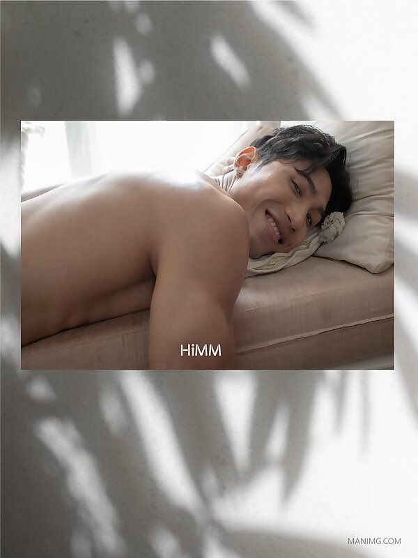 Next Image >>