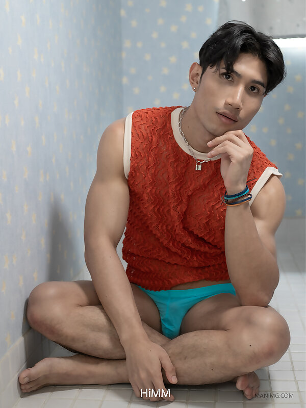 Next Image >>