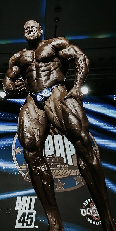 Next Image >>