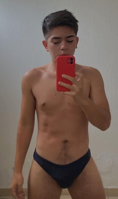 Next Image >>