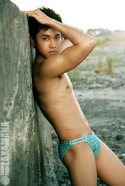 Next Image >>