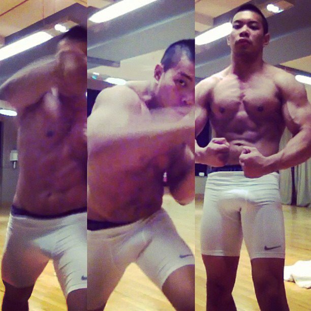 Next Image >>