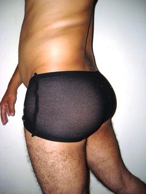 Next Image >>