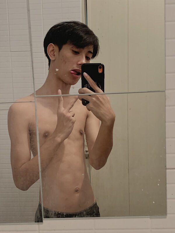 Next Image >>