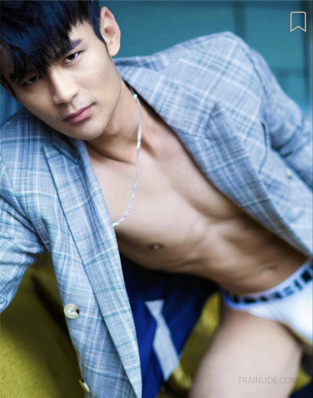 Next Image >>