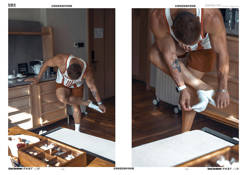 Next Image >>
