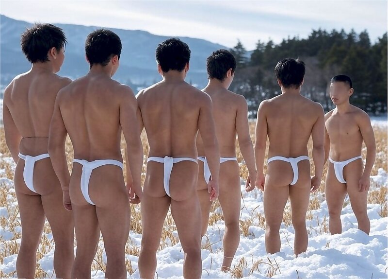 Next Image >>