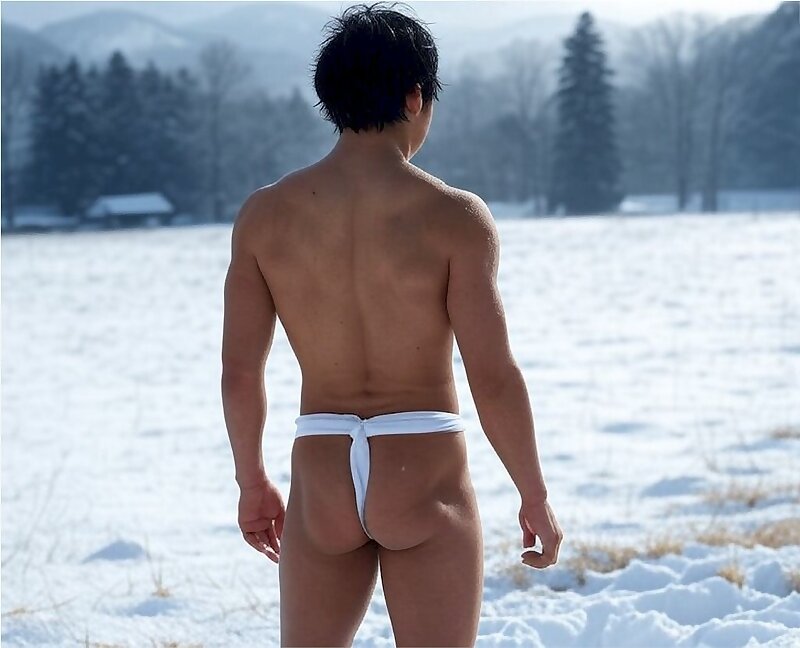 Next Image >>