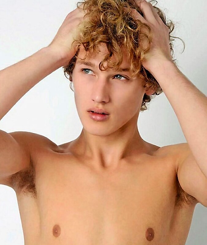 Next Image >>