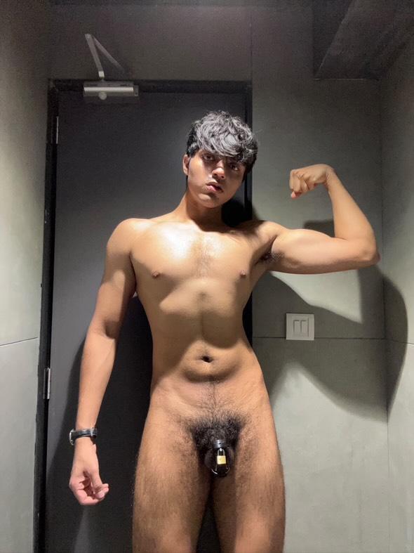 Next Image >>