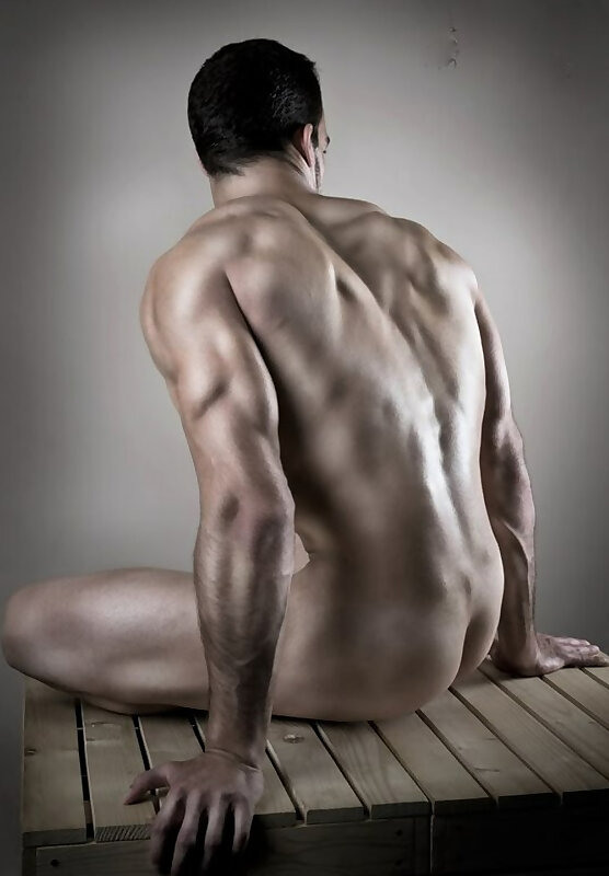 Next Image >>