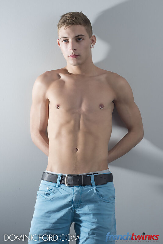 Next Image >>