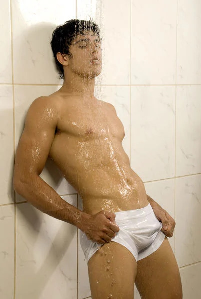 Next Image >>