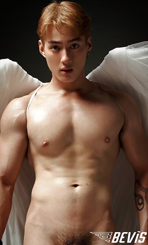 Next Image >>