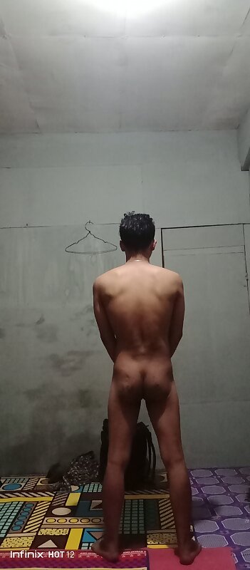 Next Image >>