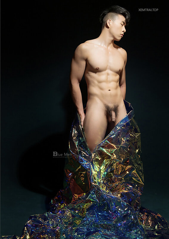 Next Image >>