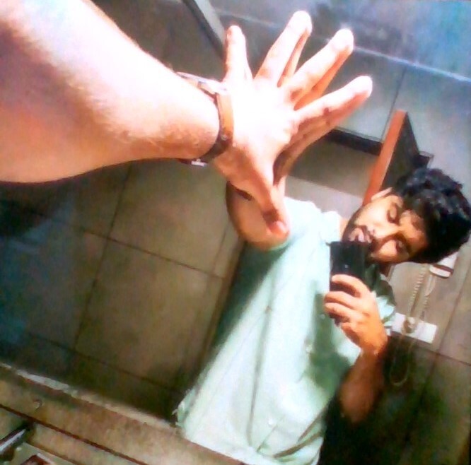 Next Image >>