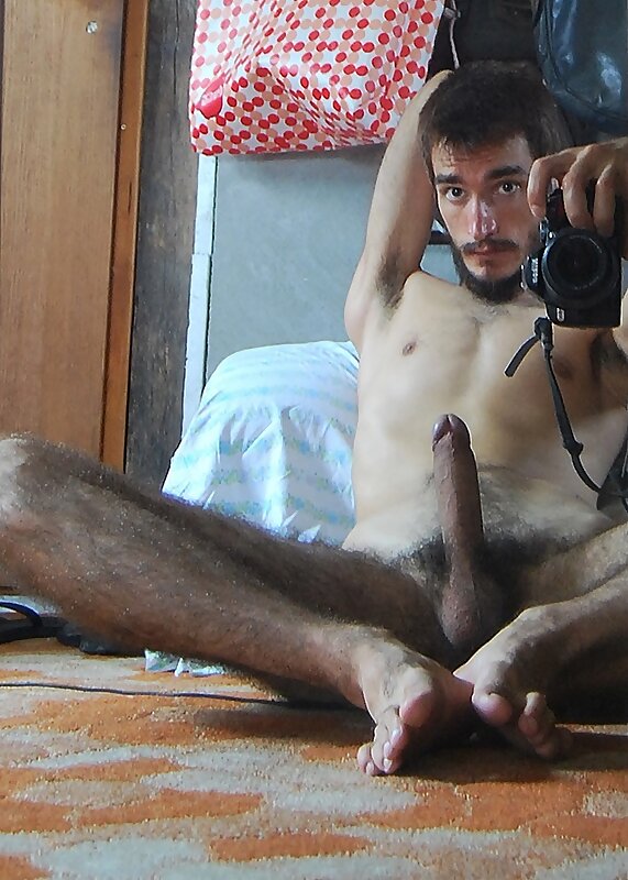 Next Image >>