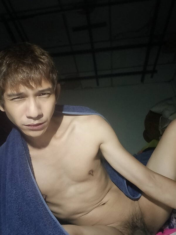 Next Image >>